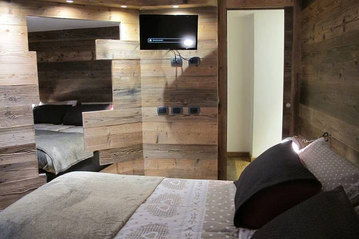 Chalet pour 12 personnes, avec jardin dans Cervinia - 2