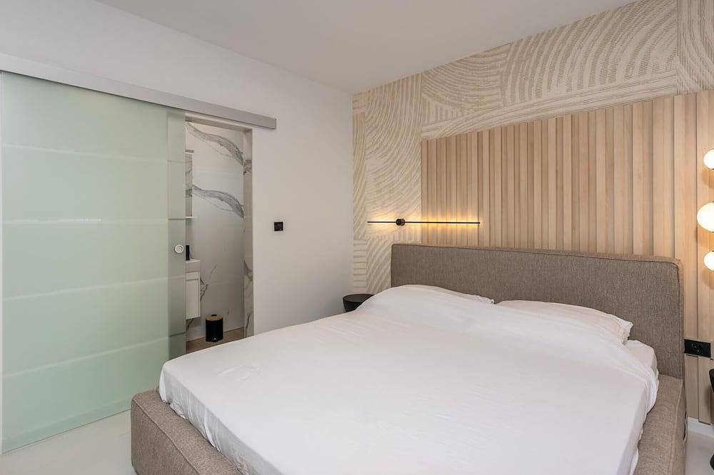 Ganze Wohnung, Amazing apartment in Novi Vinodolski with Wifi in Plaža Bribirska obala, Novi Vinodolski