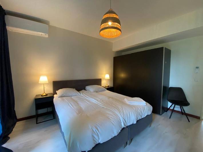 Vakantieappartement voor 2 personen, with Balkon and Terras as well as Tuin and Uitzicht in Amsterdam-Zuidoost