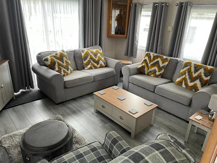 Glamping for 6 people, with Balcony and Terrace as well as Pool and View in East Lothian