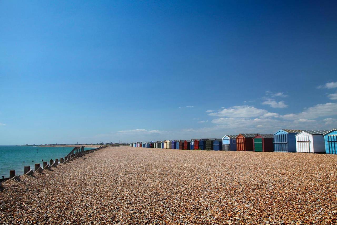6 berth Superior Caravan - Pet Friendly in Hayling Island, Havant