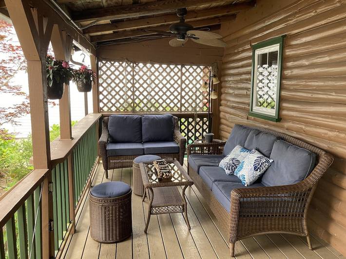 Vacation rental for 6 people, with terrace in Narragansett