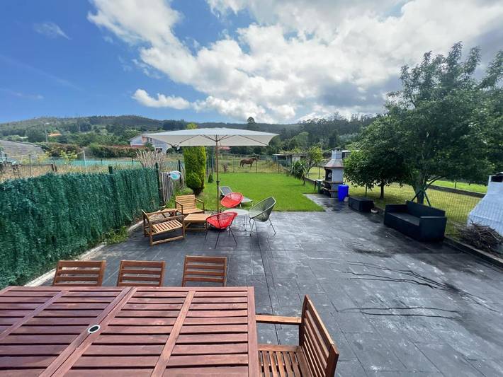 Apartamento para 8 personas, con Terraza además de Jardín y Vistas en Ortigueira