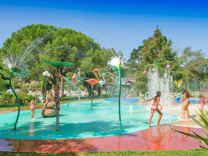 Camping pour 5 personnes, avec terrasse et piscine à Bidart - 3