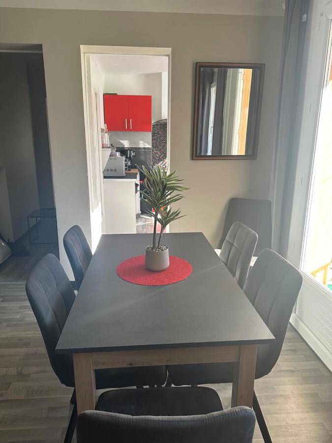 Gîte pour 6 personnes, avec balcon et vue à Château-Arnoux-Saint-Auban - 3