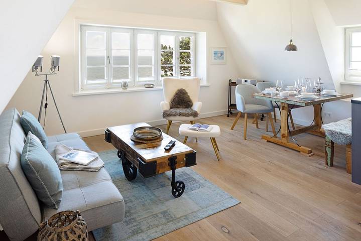 Ferienhaus für 4 Personen, mit Ausblick und Sauna sowie Garten in List (Sylt)