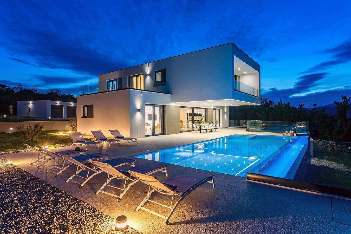 Luxusvilla Sonnenaufgang Traum mit beheiztem Pool, Whirlpool, 10000qm Grundstück in Imotski, Makarska Riviera