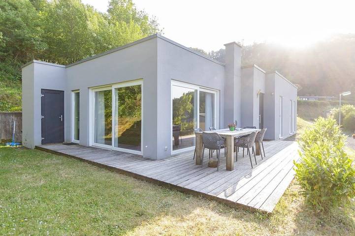 Ferienhaus für 6 Personen, mit Terrasse und Garten sowie Pool in Waxweiler