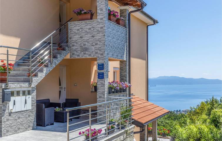 Ferienwohnung für 8 Personen, mit Garten und Terrasse in Grad Opatija - 3