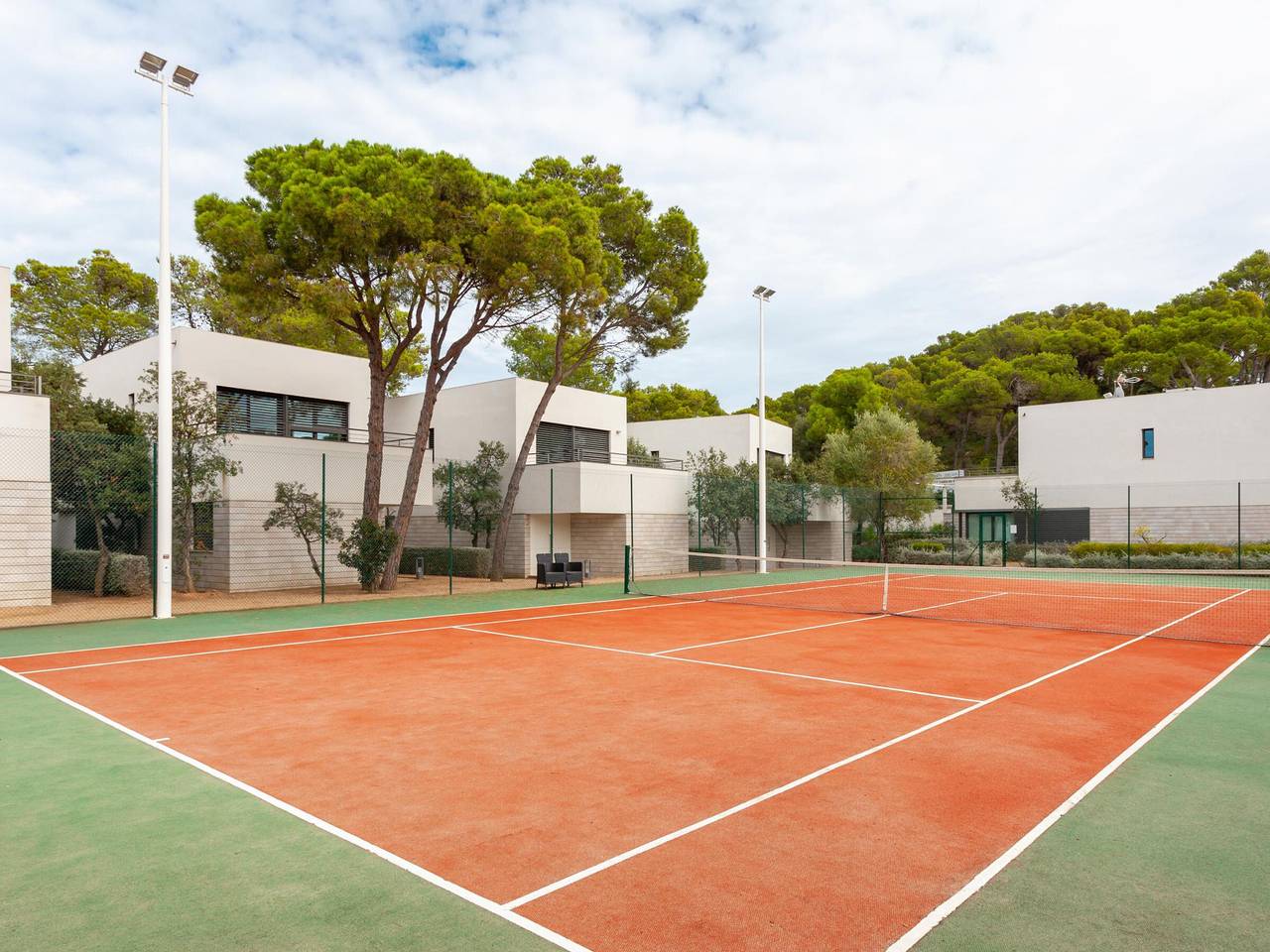 Villa de luxe avec piscine, tennis et jardin - À 10 min de la plage - Idéal pour 7 pers. in Llafranch, Palafrugell