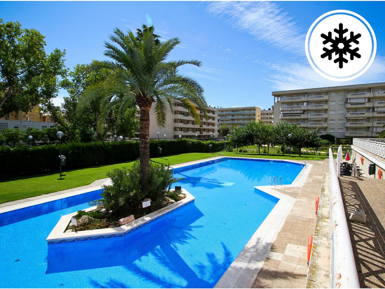 Apartamento entero, Apartamento de vacaciones para 4 personas con terraza in La Pineda, Platja de la Pineda