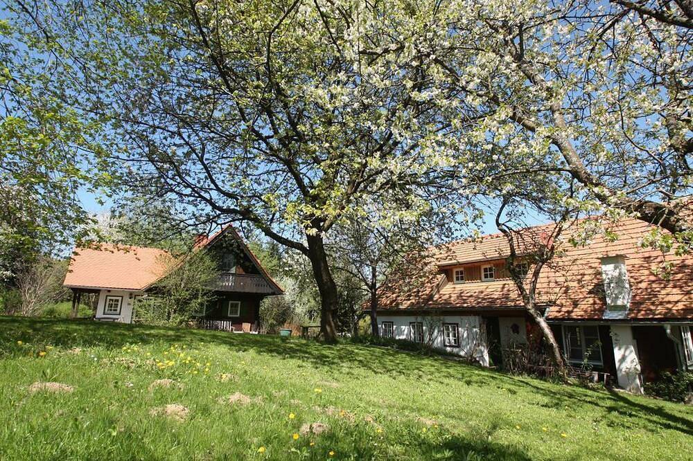 Fewo Kuschelnest - ab 7 Nächte - Altes Gehöft am Lormanberg in Südoststeiermark, Kirchberg an der Raab