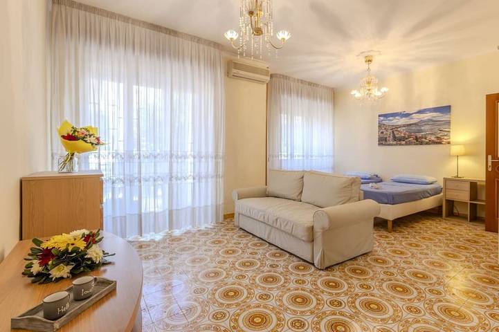 Holiday apartment for 8 people - 1