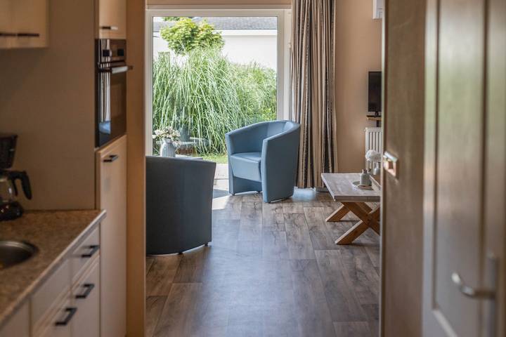 Vakantiepark Familiehuis Nunspeet — 4-Personen Chalet, zwei Schlafzimmer in Nunspeet, Veluwe