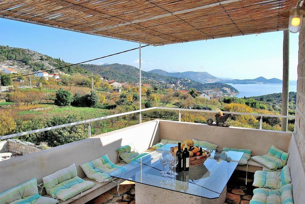 Villa für 10 Personen mit Meerblick in Orasac, Grad Dubrovnik