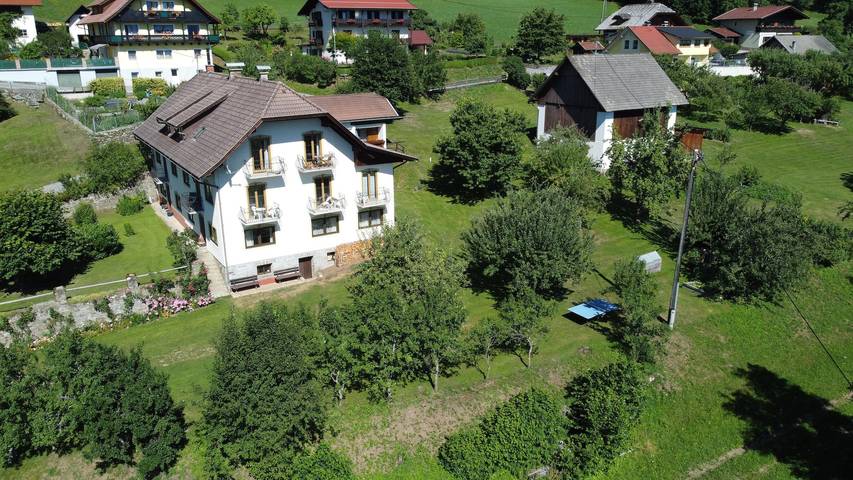 Ferienwohnung für 4 Personen, mit Seeblick und Garten sowie Balkon, kinderfreundlich am Millstätter See - 2