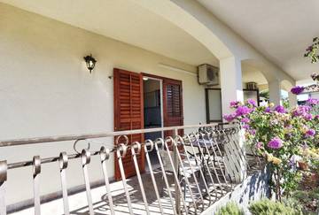 Apartament Wakacyjny dla 4 osoby w Kanica, Razanj, Zdjęcie 3