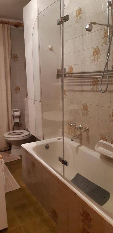 Appartement entier, Two-Bedroom Apartment in Champoluc, Ayas