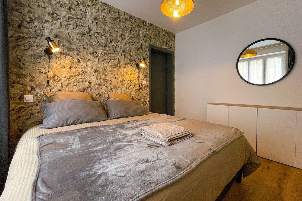 Luxury apartment with garden in the old town! in Boulogne-sur-Mer, Boulogne-sur-Mer und Umgebung