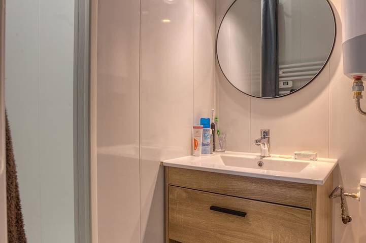 Gîte pour 5 personnes, avec piscine ainsi que jardin et sauna, animaux acceptés à Orliaguet - 4