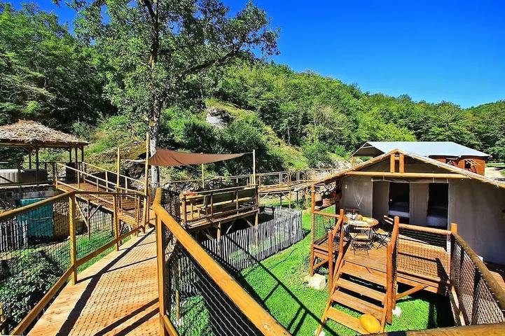 Gîte pour 4 personnes, avec terrasse