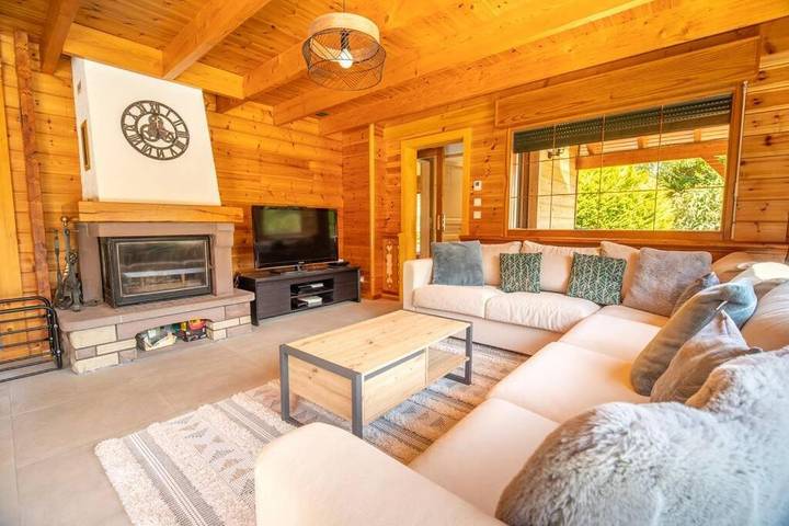 Chalet pour 9 personnes, avec jacuzzi ainsi que jardin et sauna à Le Tholy - 4