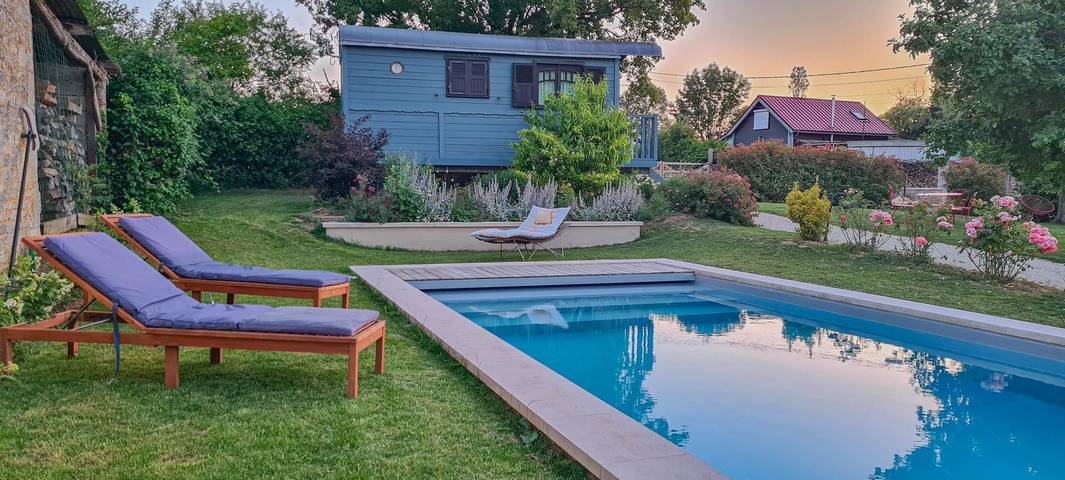 Chambre d’hôte pour 4 personnes, avec piscine et jardin - 1