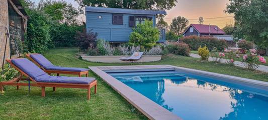 Chambre d’hôte pour 4 personnes, avec piscine et jardin à Maisons-lès-Chaource