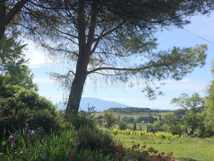 Location de vacances pour 4 personnes, avec piscine ainsi que jardin et vue à Visan - 2