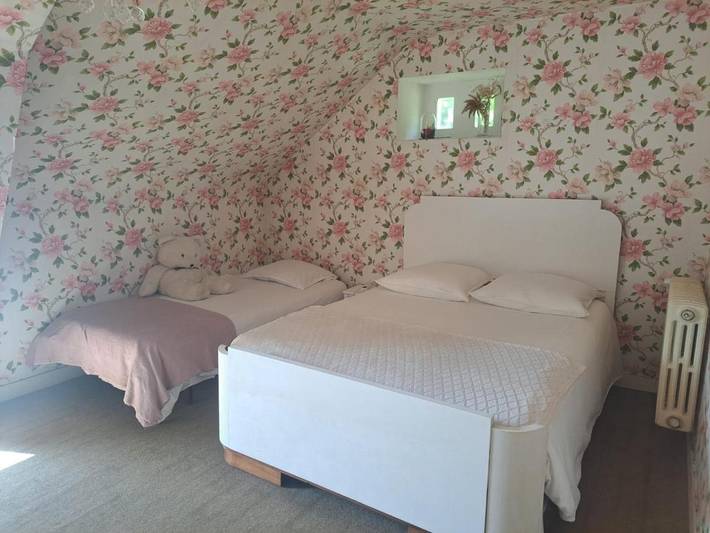 Gîte pour 7 personnes, avec Terrasse ainsi que Jardin et Vue à Carentoir