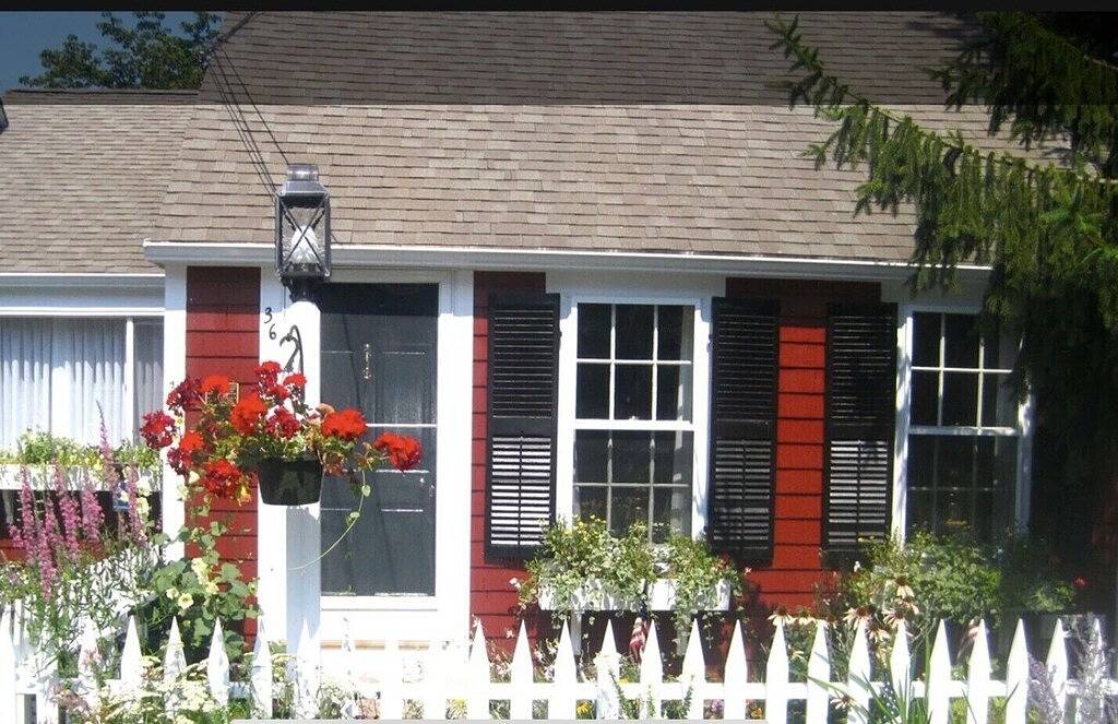 Beachcamp Cottage + Nur 50 Schritte zum Strand + Aktualisiert und nah an alles! in Dennis Port, Dennis