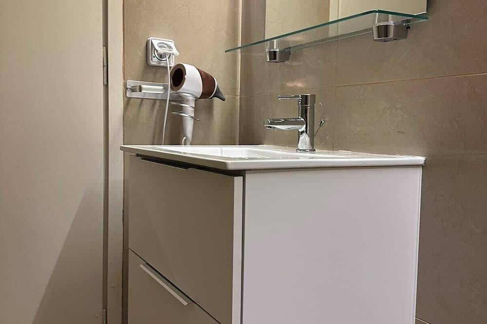 Entire apartment, Athens Plaka Luxury Apartment in Central Section of Athens, Athens