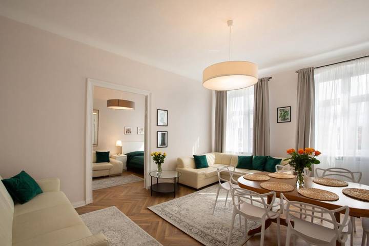 Apartament wakacyjny dla 7 osób, z widok i balkon, zwierzęta dozwolone w Gniezno