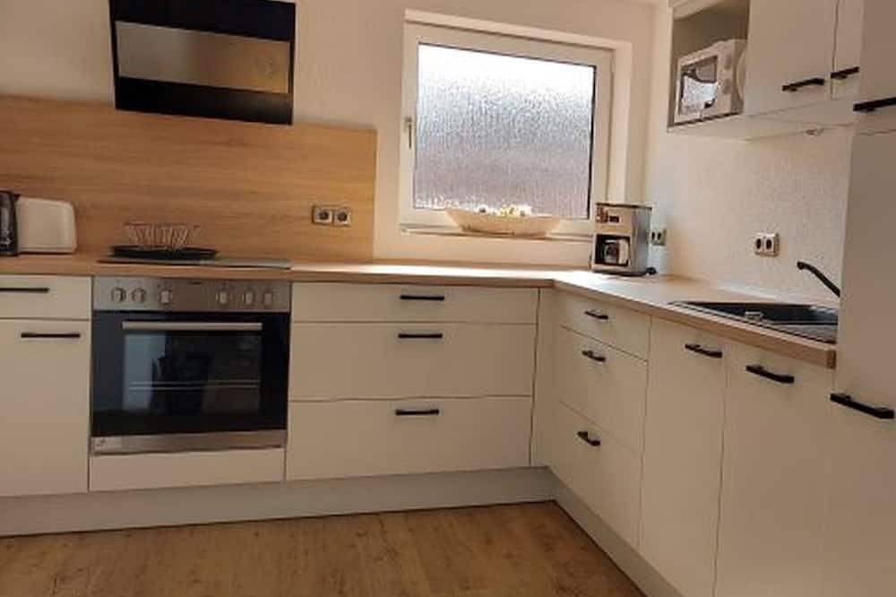 Apartment mit Küche, 65qm, 1 Schlafzimmer, 1 Wohn-/Schlafzimmer, max. 3 Personen in Bad Soden-Salmünster, Main-Kinzig-Kreis
