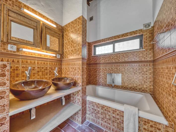 Villa pour 12 personnes, avec jardin