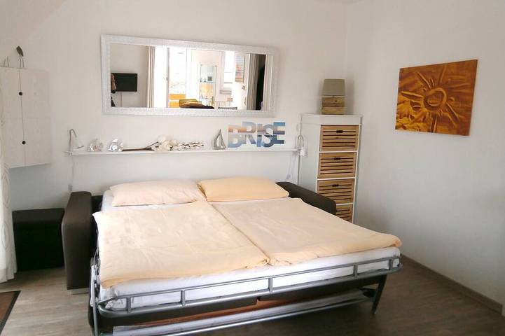 Ganze Wohnung, Sehr ansprechende u. gepflegte Ferienwohnung in zentraler Lage;  Wlan kostenlos in St. Peter-Bad, St. Peter-Ording