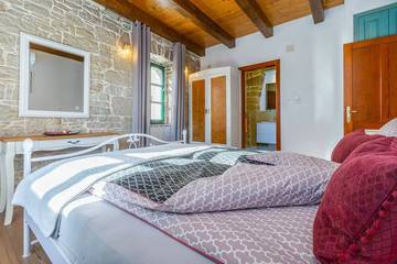 Ferienhaus für 7 Personen in Kastelir