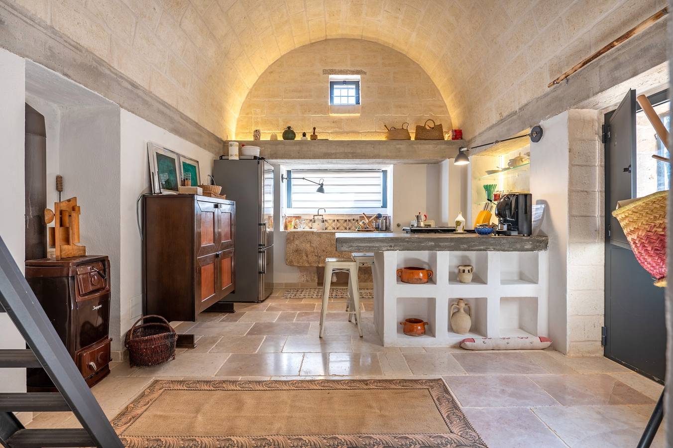 Casa vacanze 'Lamia with Pool' con piscina condivisa, Wi-Fi e aria condizionata in Ostuni, Salento