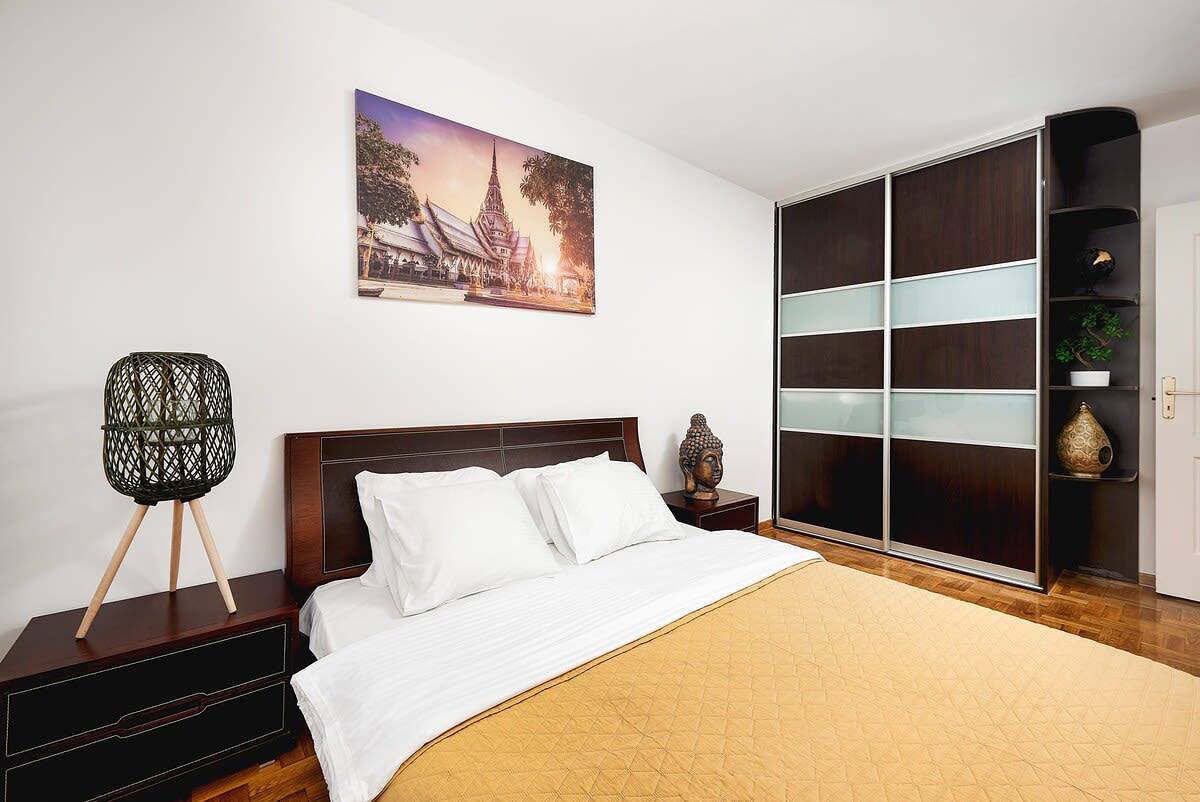 Cały apartament, Luxurious family apartment near Zåote Tarasy in Warszawa, Mazowsze