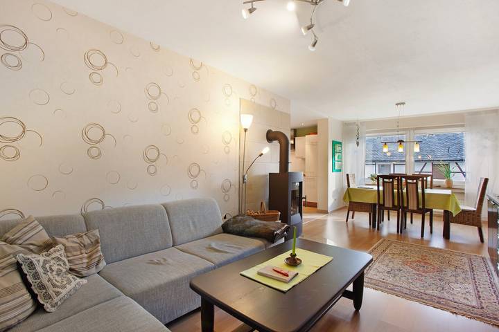 Ganze Wohnung, Ferienwohnung Königshof 2" mit Gemeinschaftsgarten, Wi-Fi und Meinecardplus Gästekarte in Usseln, Willingen
