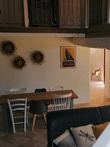 Gîte pour 6 personnes, avec jardin, adapté aux familles à Le Tablier