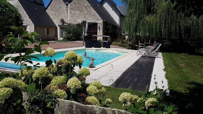 Maison de vacances pour 3 personnes, avec jardin ainsi que piscine et terrasse