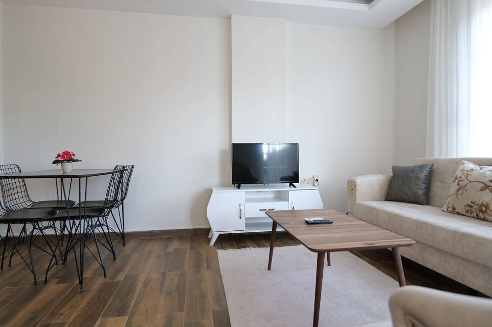 Entire apartment, Fantastic vacation apartments near Konyaaltı beach, Antalya city center (B-4) in Antalya, Antalya Province