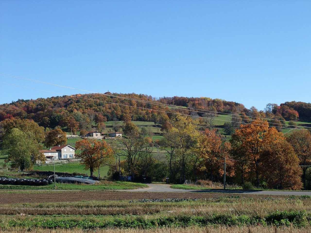 Majoa - Côté Cour in Villechenève, Lyon et ses environs