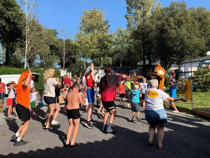 Camping für 2 Personen, mit Pool und Terrasse in der Pays de la Loire - 3