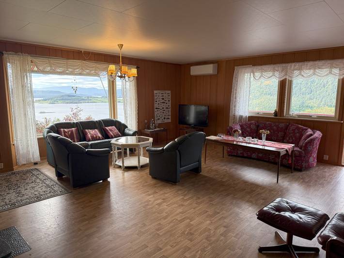 Tolles Haus mit Panoramablick in Aure, Nördliches Fjordnorwegen
