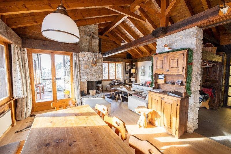 Dailles n° 7, vast south-facing chalet in Chalais (Suiza), Alpes del Valais