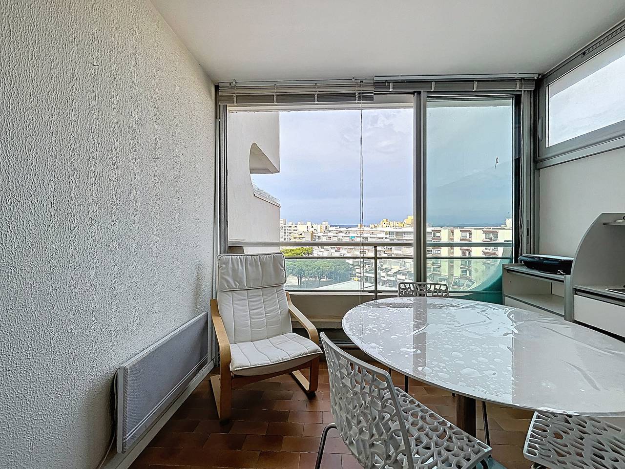 Estudio entero, Estudio Cabina Equipado - Vista al Mar - Aparcamiento Privado - Cerca de Servicios in Carnon-Plage, Mauguio