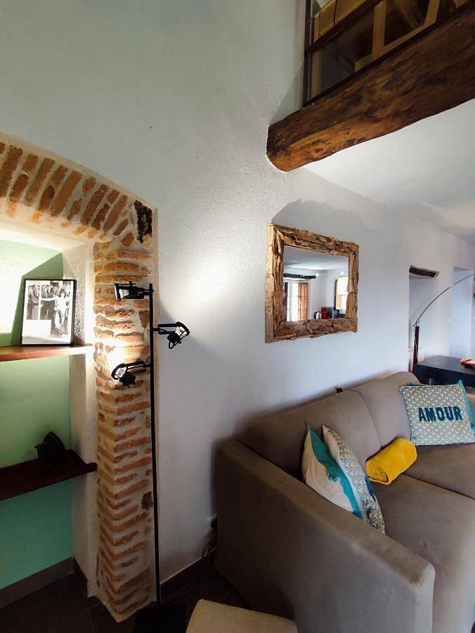 Appartement entier, Studio with Terrace in Peri, Région d'Ajaccio