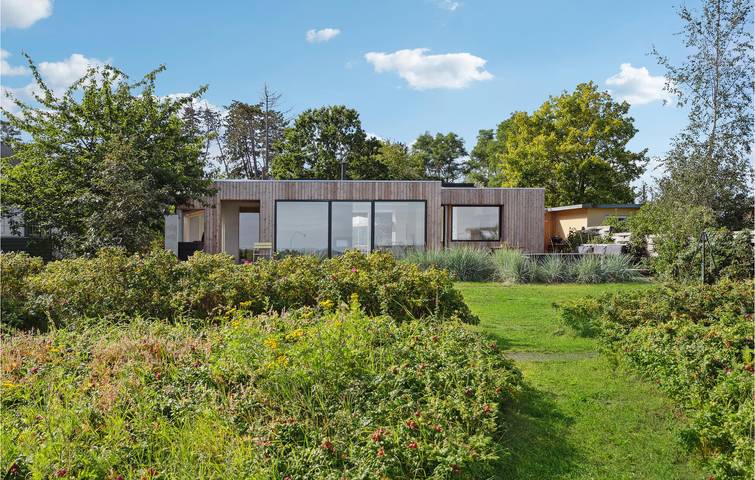 Ferienhaus für 4 Personen, mit Terrasse und Sauna in Nordstrand (Tranekær)